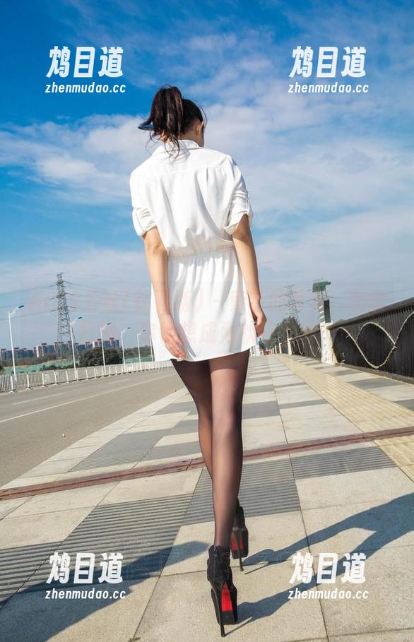 AISS爱丝(钻石版) - 索菲的写真：我敢打赌，你也想成为秋日女神！