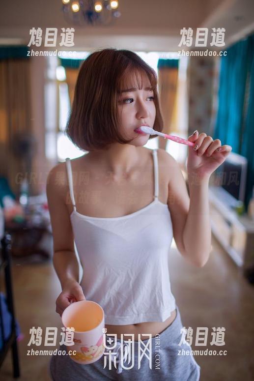GIRLT果团网 - 天台写真集：陈迪娅和风的故事，谁会是主角？