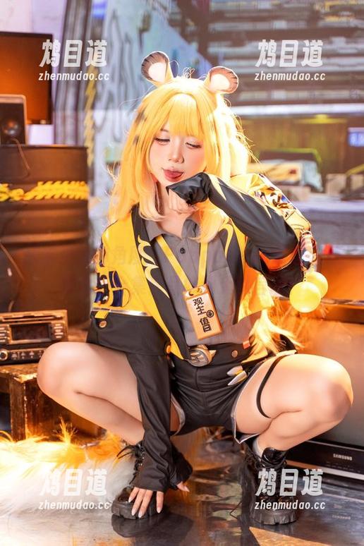 从未见过的角度：PoppaChan的碧蓝航线女仆合集作品好到无以言表！