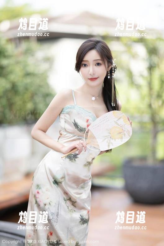 XIAOYU语画界 - 最新写真集玩家入场，杨晨晨Yome的白丝瞬间俘获我心