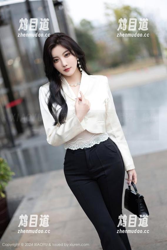 XIAOYU语画界 - 如果和服会说话：林乐一高清资源中的姿态与气息。