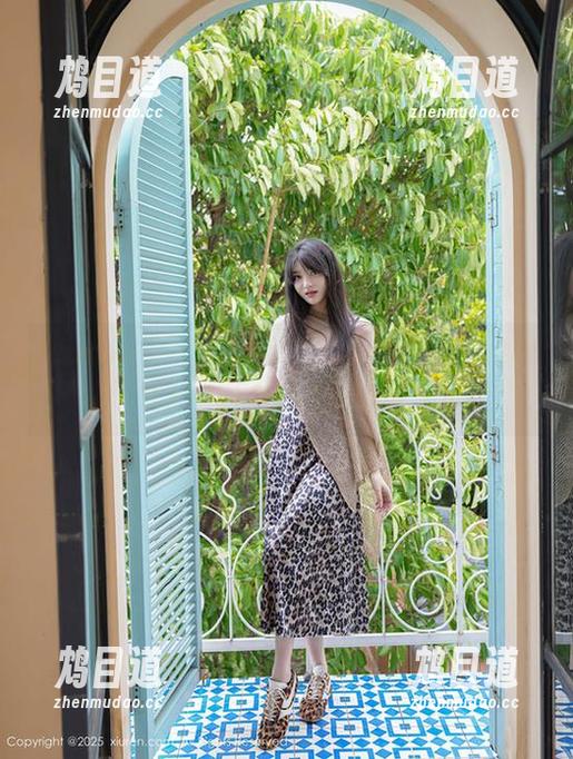 Xiuren秀人网 - 梦娜Vanessa内衣全套，下载后，成为朋友圈的新宠儿！