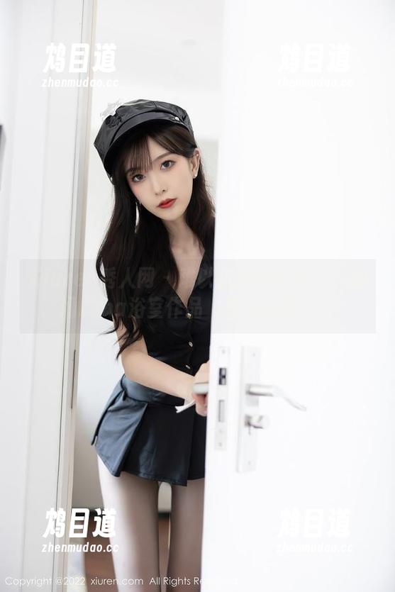 Xiuren秀人网-涵涵Luna Xiuren秀人网 - 难以抗拒的诱惑——涵涵Luna浴室作品‘神马玩意’?