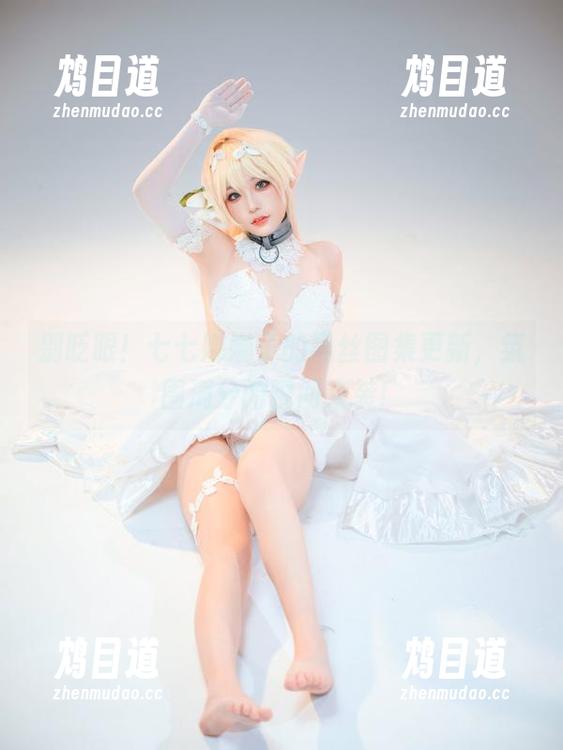 别眨眼！七七娜娜子的黑丝图集更新，氛围满分的瞬间来袭！