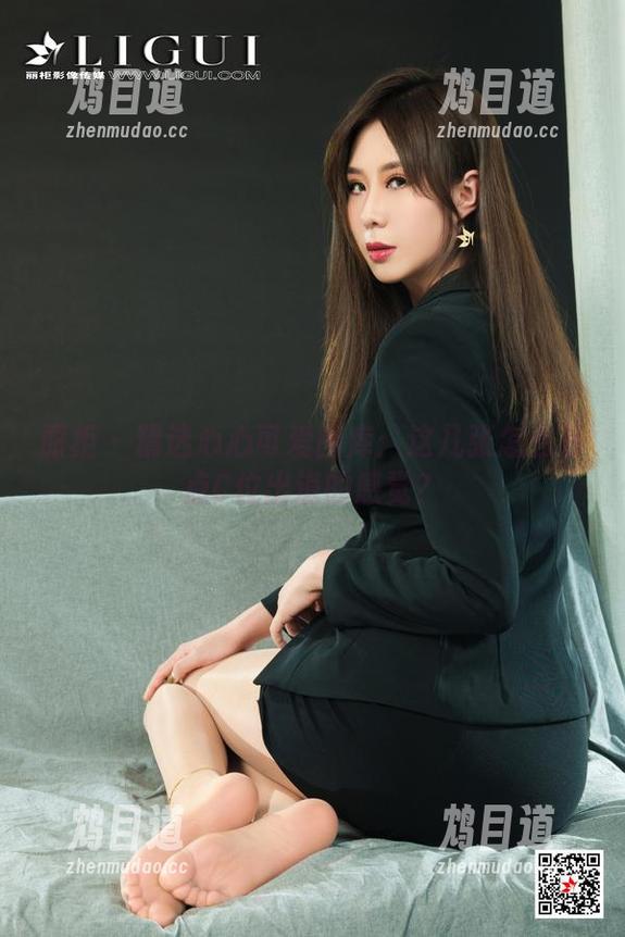 丽柜 - 精选心心可爱图库：这几张怎么有点C位出道的感觉？
