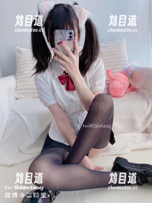 二阶堂宅绘子 JK校服与二阶堂宅绘子的夏日梦:解决炎热的绝佳Cos图集