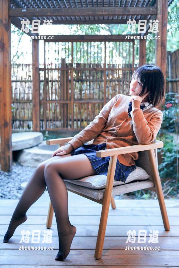 半半子的婚纱风格指南：谁说婚纱只能在婚礼中穿？下载看看我怎么说！
