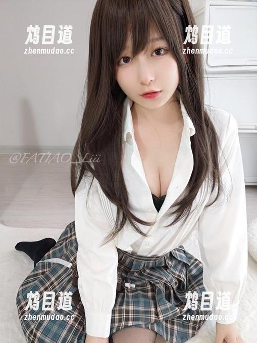 发条少女yoki的高清折耳猫少女：分享那些不可思议的瞬间！