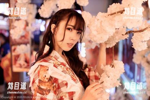 嗲囡囡 - 探秘栗子Riz美腿的貌美与优雅：作品在网盘里悄悄发光