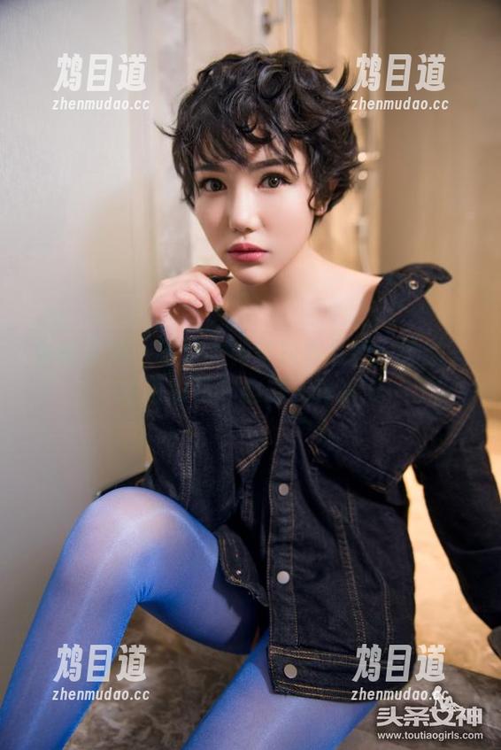 头条女神-李梓熙 头条女神 - 篮球女神李梓熙私拍:她的三分球和你的心思一样精准