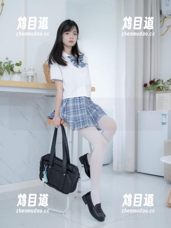 少女秩序-小葵 少女秩序 - 小葵的粉色世界,高清写真让我想把自己埋进去!