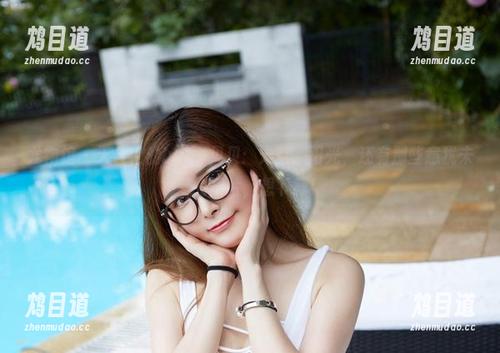 尤物馆-baby贝贝 尤物馆 - 天台上的baby贝贝:天空、阳光,还有那些意犹未尽的图片,想下载!
