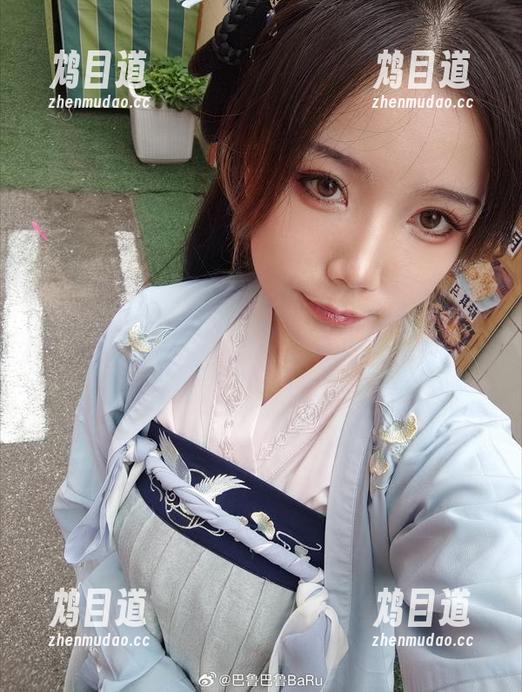 巴鲁巴鲁BaRu的西雅图礼服，原图里的每一缝线都在诉说故事，图集里你绝对不想错过！