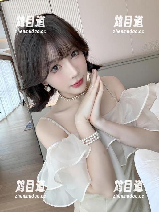 微密圈 - 长腿丝诱到不行，徐莉芝图集分享中的小秘密