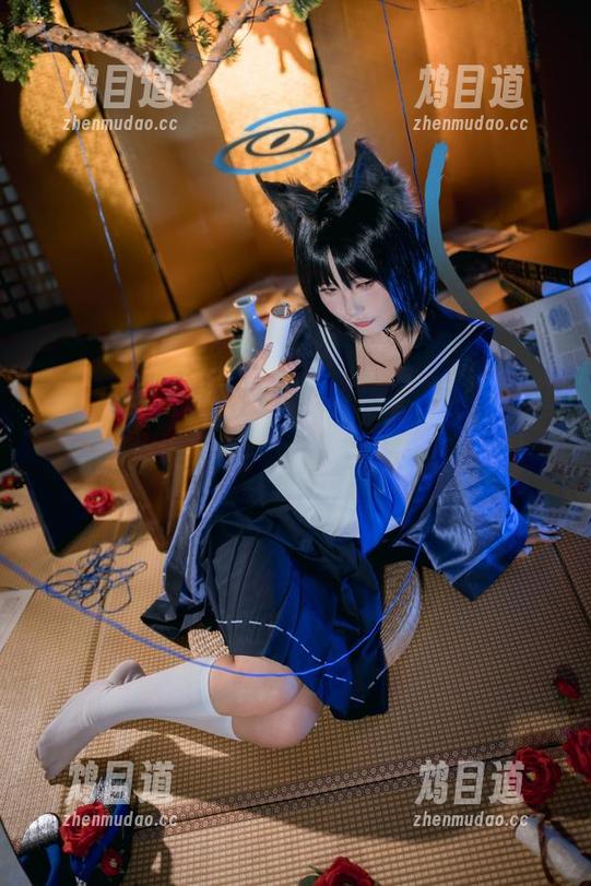 是一只熊仔吗 是一只熊仔吗和她的眼镜故事:一秒变主角的写真合集,下载开启欢乐模式!