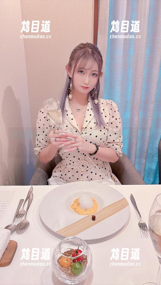 月城委员会 月城委员会之下,少女梦幻的美图资源任你取用