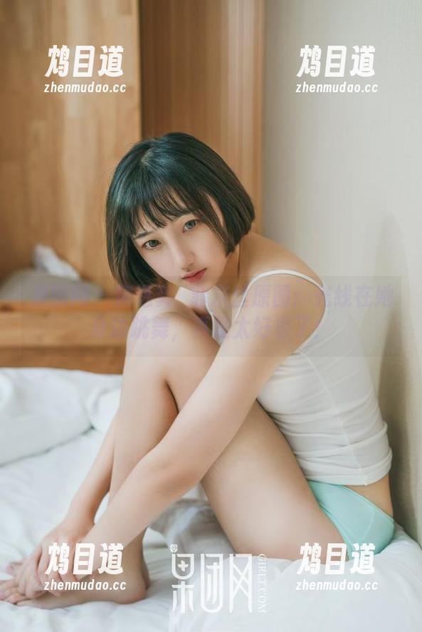 果团网 - 精选龚玥菲灰丝原图：光线在她身边跳舞，真是太好看了！
