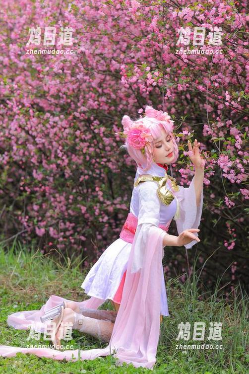 桃暖酱的婚纱写真精选：那些年，婚纱和我一起追公交！