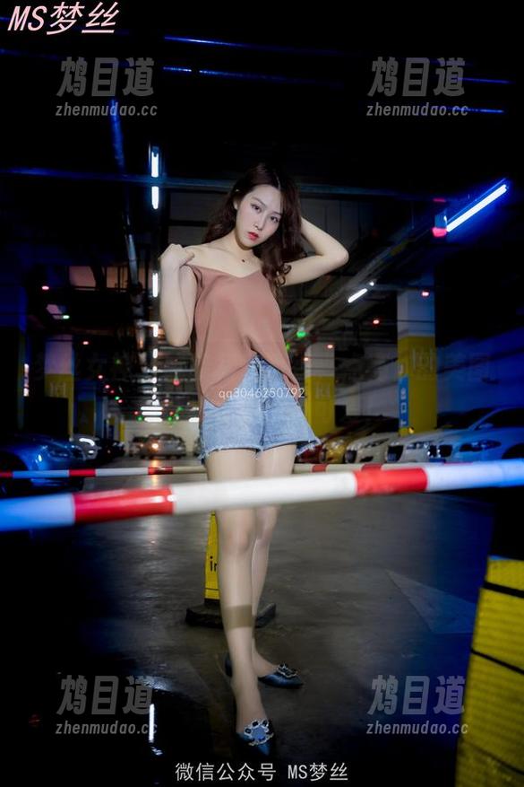 梦丝女神 - 晓晓裙子真香，点亮你的美图图集，真是个小可爱！
