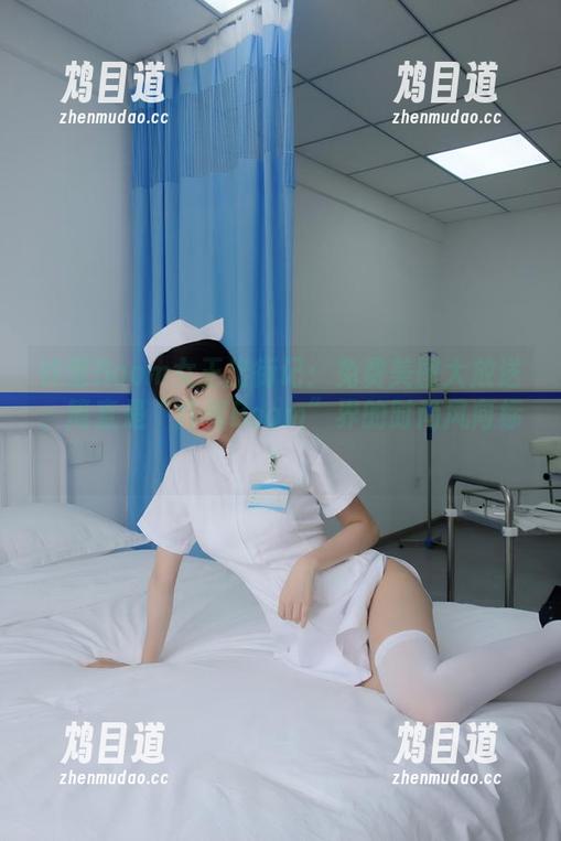 炸蛋Boom女王出街记：免费美图大放送，简直是“炸蛋Boom”界的时尚风向标！