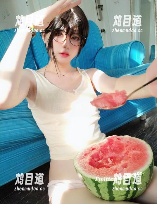 最新！眼酱大魔王w诠释御姉感魔女，谁能拒绝这样的召唤？