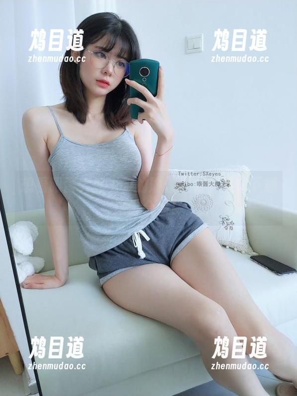 想看眼酱大魔王w的瑜伽魅力？速来下载这份合集！