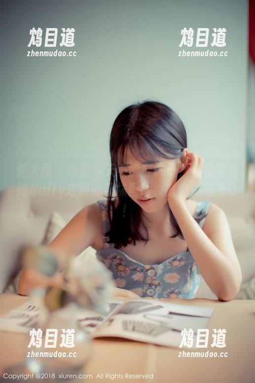 秀人网 - 谁说夏天不能穿袜子？看看夏诗诗Sally定制的棉袜图片，时尚热感满分！