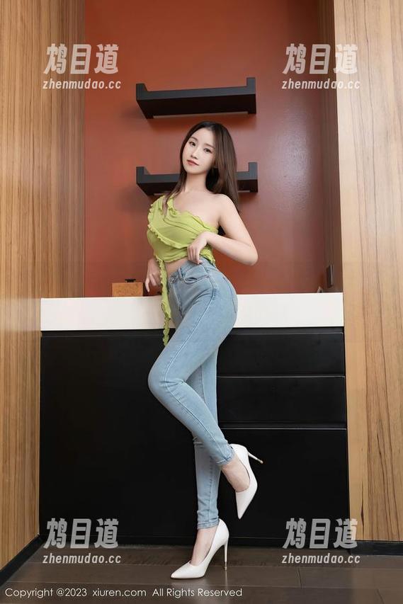 秀人网 - 在王曼柔教室，免费资源助你打破无聊，赶紧来围观！