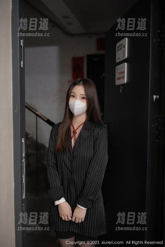 秀人网-金BABY吖 秀人网 - 旗袍与金BABY吖的故事:高清写真集,等你来探寻!