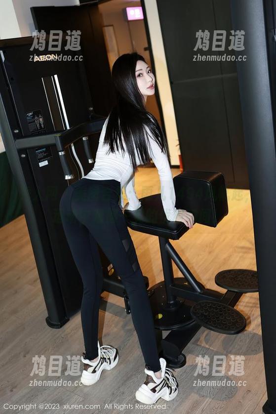 秀人网 - 美图合集：雨儿1494风帆起，运动中难得一见的优雅瞬间！