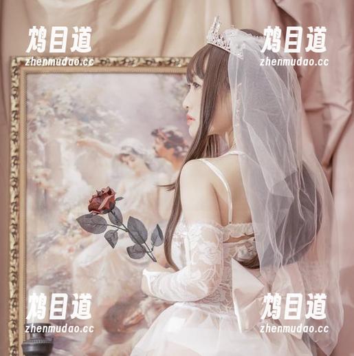 在脱尾巴Mizuki的世界里：裤里丝cos图册的秘密