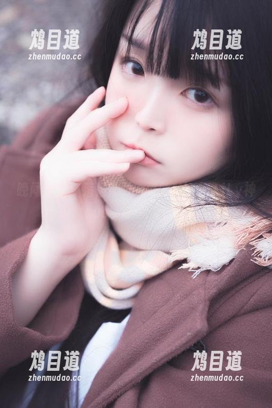 晚间放送！落落Raku更新NightLiLy神待少女cos，手残党也能品评！