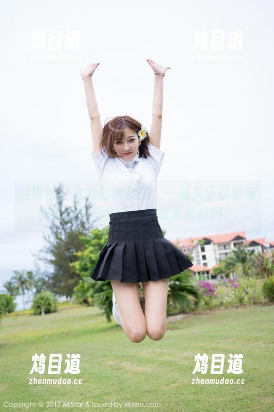 魅妍社 - 九儿的体操服：一场关于柔韧与美丽的写真分享，你敢来挑战吗？