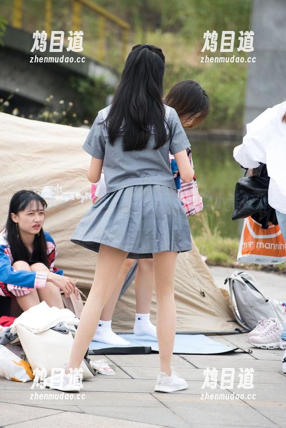 魔镜街拍 - 轰动之下的灵感：艾小青在漫展的美图合集